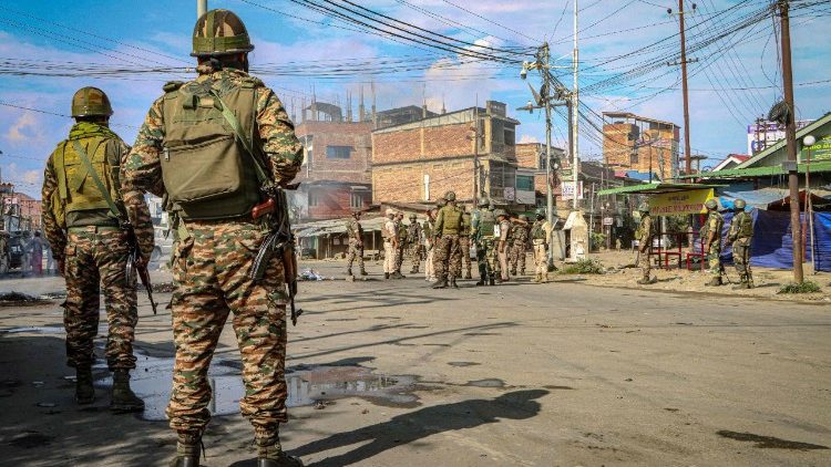 The conflict has practically divided the state into two ethnic zones with a buffer zone of police outposts and security force patrols.