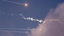 A guerra nos céus do Irã e Israel: ataques e contra-ataques com mísseis, foguetes e drones e sua interceptação