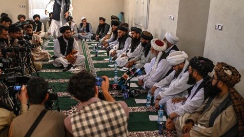 Afghanen verlassen massenhaft den Iran