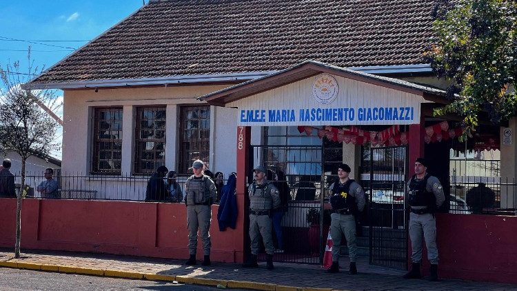 BRAZIL-EDUCATION-SCHOOL-ATTACK