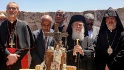 Reprezentanți ai Bisericilor creștine din Țara Sfântă în rugăciune pentru pace