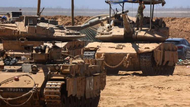 Carri armati israelianI a Gaza