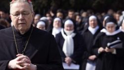 Арцыбіскуп-эмерыт Парыжа кардынал Андрэ Вэн-Труа