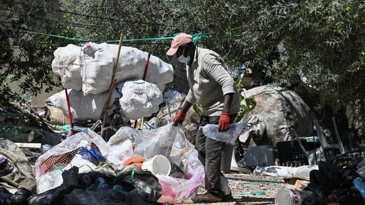 الكرسي الرسولي: التجارة غير العادلة تغذي الفقر، ويجب أن تُنظّم بقواعد عادلة