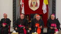 Le cardinal Jean-Marc Aveline, archevêque de Marseille, président des évêques de France et sa délégation, au siège du Patriarcat latin de Jérusalem, le 19 août 2025.