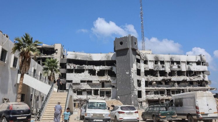 Sugriauta ligoninė Gazos ruože