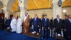 Thủ tướng Mohammed Shia' al-Sudani của Iraq tham dự nghi lễ chính thức mở cửa lại Nhà thờ Đức Mẹ Vô Nhiễm Nguyên Tội, thường được gọi là Al-Tahera