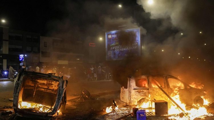 Bikira Maria Kioo cha Haki