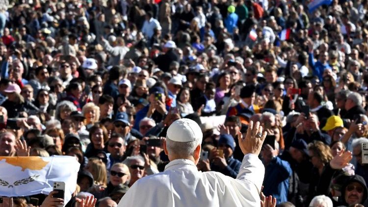 Il Papa durante il Giubileo del mondo missionario e dei migranti