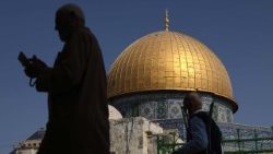 Kardinal Pizzaballa an Jugendliche in Jerusalem und Galiläa (Symbolbild)