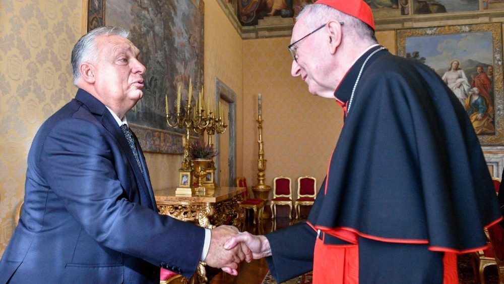 VATICAN-RELIGION-POPE-HUNGARY-DIPLOMACY