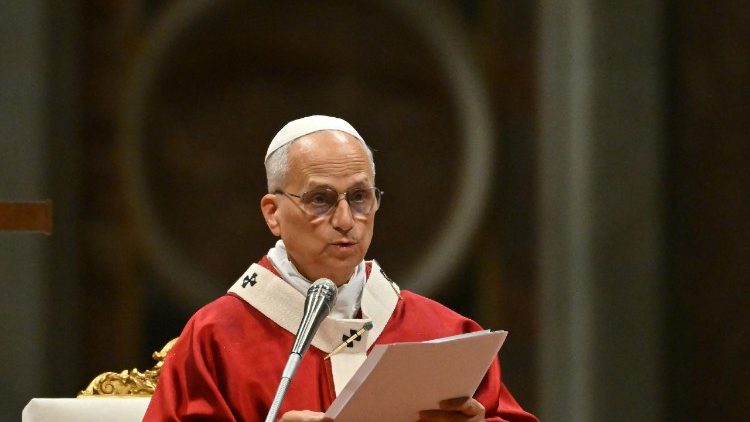 പാപ്പാ വചന സന്ദേശം നൽകുന്നു 