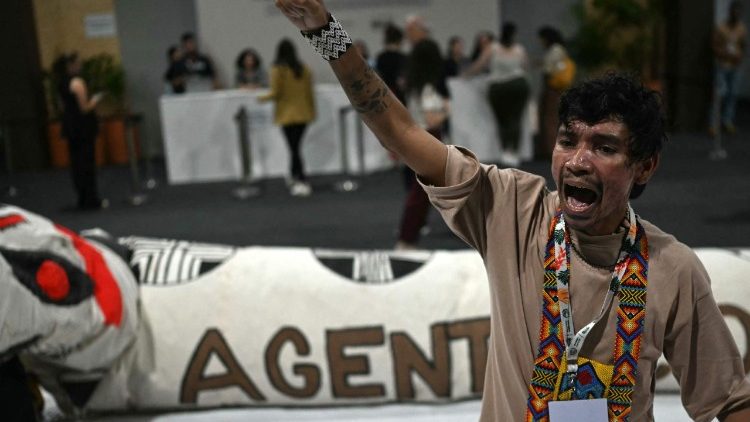 BRAZIL-CLIMATE-COP30-UN-INDIGENOUS
