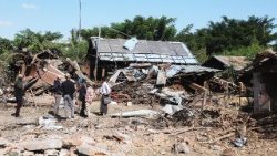 Gli effetti dei raid a Tabayin, Myanmar centrale