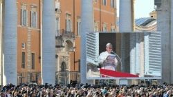 VATICAN-RELIGION-POPE-ANGELUS