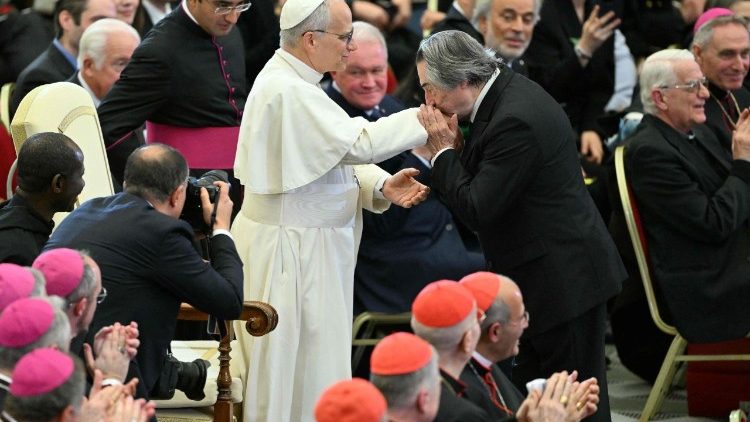 Nagy tisztelője Le&oacute; p&aacute;p&aacute;nak is 