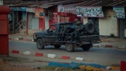 Una pattuglia dell'M23 a Uvira