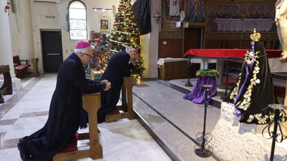 Le cardinal Pierbattista Pizzaballa, patriarche latin de Jérusalem, à la paroisse de la Sainte-Famille de Gaza, le 19 décembre 2025. 