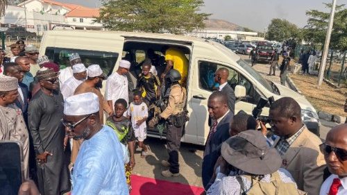 നൈജീരിയയിലെ കത്തോലിക്കാ സ്‌കൂളിൽനിന്ന് തട്ടിക്കൊണ്ടുപോകപ്പെട്ട 130 കുട്ടികൾ സ്വാതന്ത്രരാക്കപ്പെട്ടു