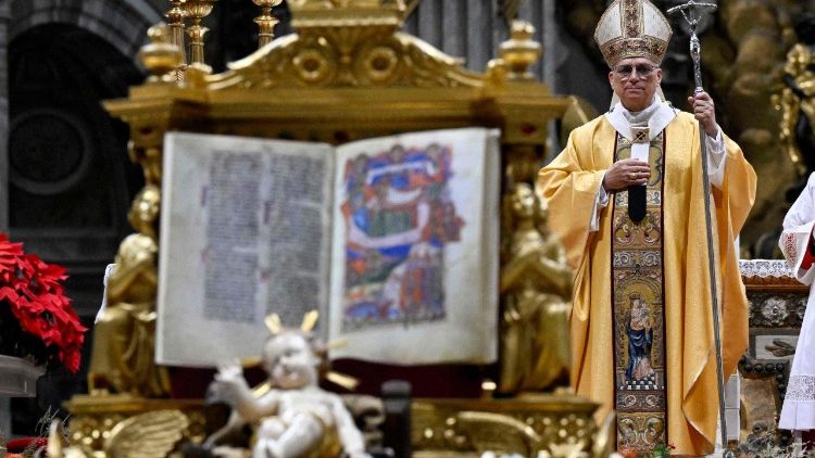 VATICAN-RELIGION-CHRISTIANITY-CHRISTMAS-MASS-POPE