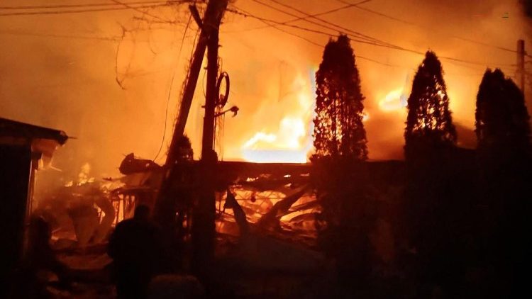 Un raid con droni portato nella notte su Kherson e attribuito dai media russi alle truppe ucraine