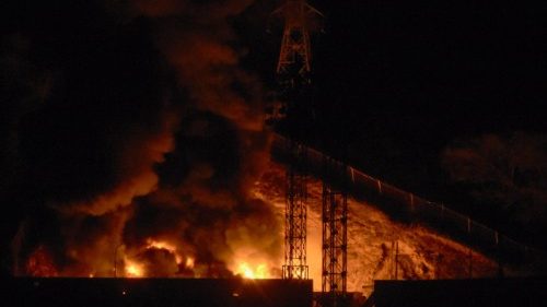 EUA lan&ccedil;am ataque contra Venezuela e prendem Maduro