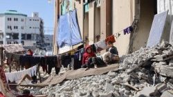 Ancora pesanti raid dell'Idf sugli sfollati della Striscia di Gaza