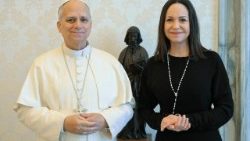 ലിയോ പതിനാലാമൻ പാപ്പായും മരിയ കൊറീന മച്ചാദോയും