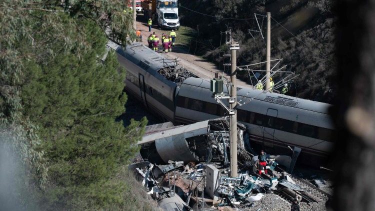 Dozens killed in high-speed train crash in Spain