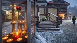 Crans Montana minns offren