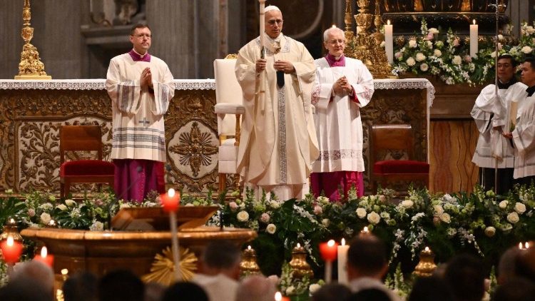 Blick in den Petersdom