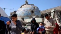 Мюсюлмани в молитва