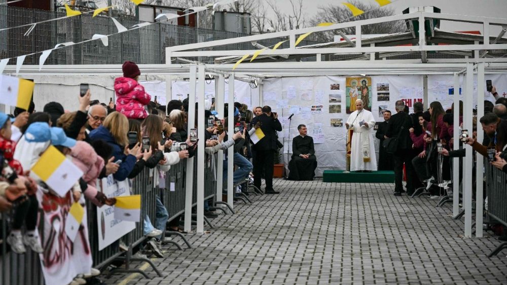 VATICAN-RELIGION-POPE