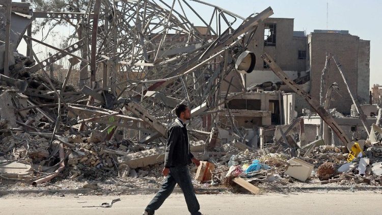 Vita ina madhara makubwa kwa watu: mali na maisha yao