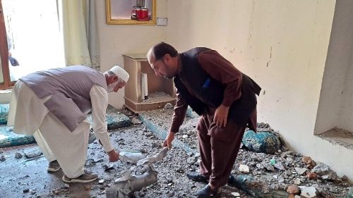 ஆப்கானிஸ்தான் - பஸ்கிஸ்தான் எல்லைப் பிரச்னையால் பாதிப்பு 