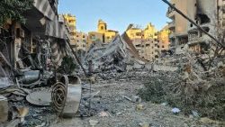 Наступствы ізраільскага авіяўдару па раёне Хадат у паўднёвым прыгарадзе Бейрута