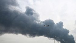 Kuwait: fumo dopo l'attacco di un drone iraniano all'Aeroporto Internazionale