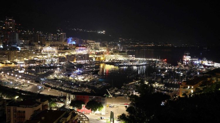 Monaco bei Nacht