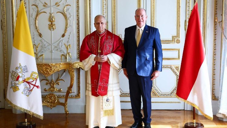 L&aacute;togat&aacute;s a hercegi palot&aacute;ban 