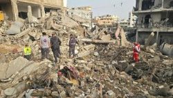 Libano, rovine dopo i raid israeliani nei pressi della città di Tiro