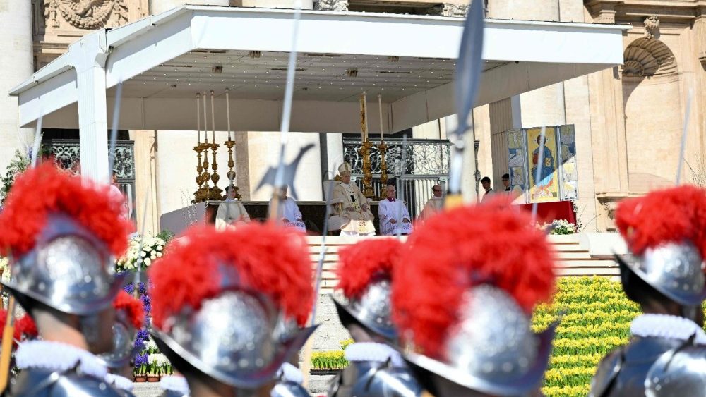 Святая Імша Уваскрасення Пана на Плошчы святога Пятра ў Ватыкане