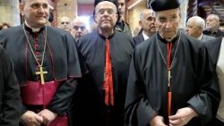 മറോണീത്ത പാത്രിയർക്കീസ് ബിഷാറ ബുത്രോസ് റായ്‌, വത്തിക്കാൻ നയതന്ത്രപ്രതിനിധി ആർച്ച്ബിഷപ് പൗളോ ബോർജ്യ തുടങ്ങിയവർ - ഫയൽ ചിത്രം