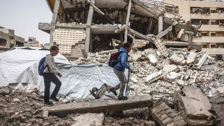 La distruzione nella Striscia di Gaza causata da due anni di guerra