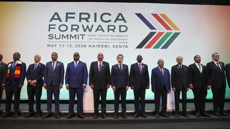 Présidents de pays africains et de France, lors de la clôture du forum Africa Forward à Nairobi, le 12 mai 2026. (Ludovic Marin/AFP)