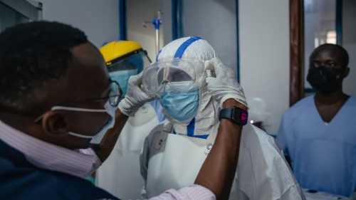 Ebola in RD Congo, veglie funebri e assembramenti vietati nell’Ituri