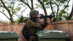 Soldado israelense em ação na guerra no Líbano (AFP or licensors)