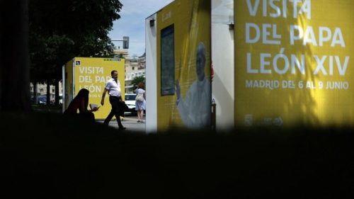 L&eacute;on XIV na Espagne: Elikya mpo na eklezya oyo ezali kosala mosala na yango