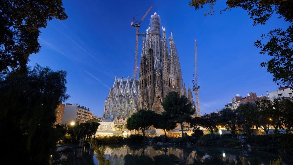 FILES-SPAIN-ARCHITECTURE-RELIGION-GAUDI-POPE