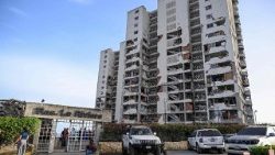 Leta ya ndelo ya La Guaira, engimba ebetami makasi na boningisani ya mabelé 