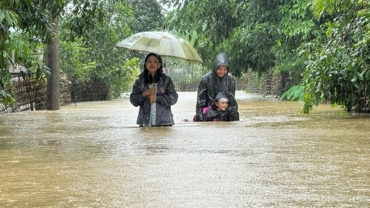 Überschwemmungen in Myanmar